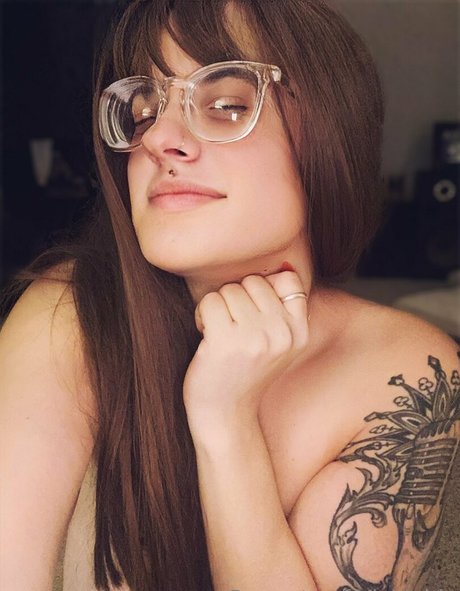 vivi jaide high quality star pic