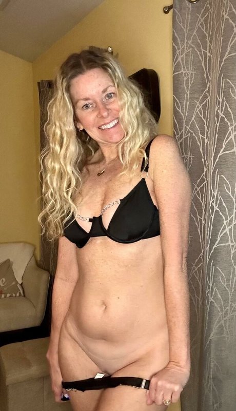 Mackenzie J hot pornstar images