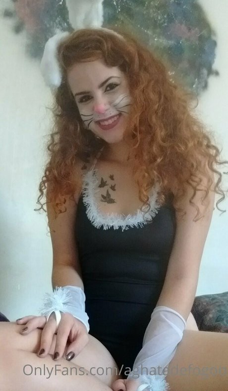 aghatadefogoo nudes star pictures