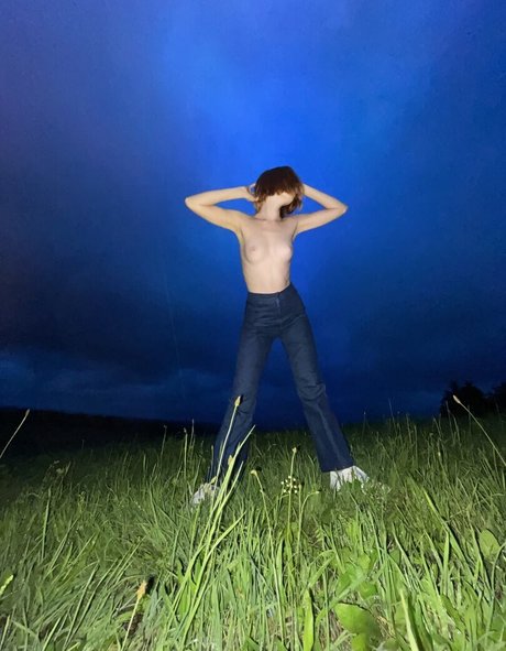 chubby babe onlyfans hd picture