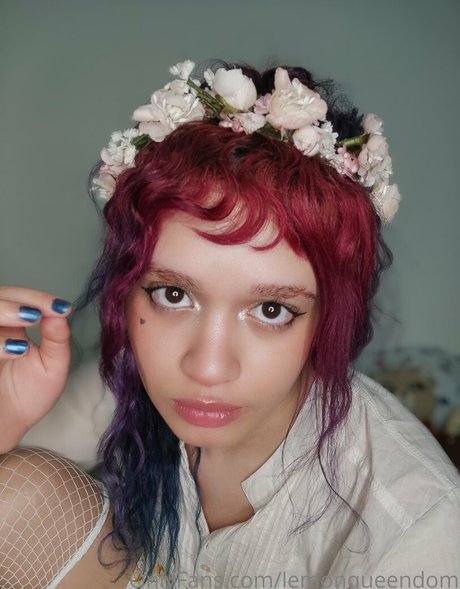 LemonQueendom model hd gallery