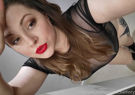 shemale handjob onlyfans free sex img