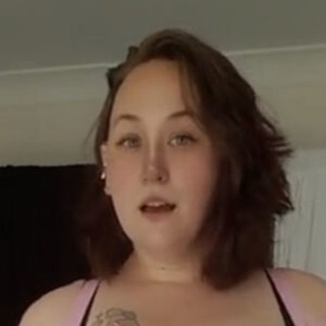 aussieoppaisenpai pornstar beautiful image