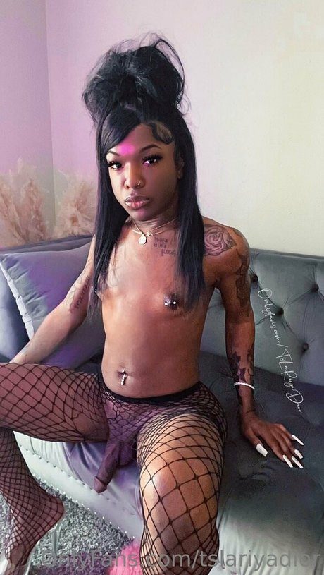 tslariyadior star nice picture