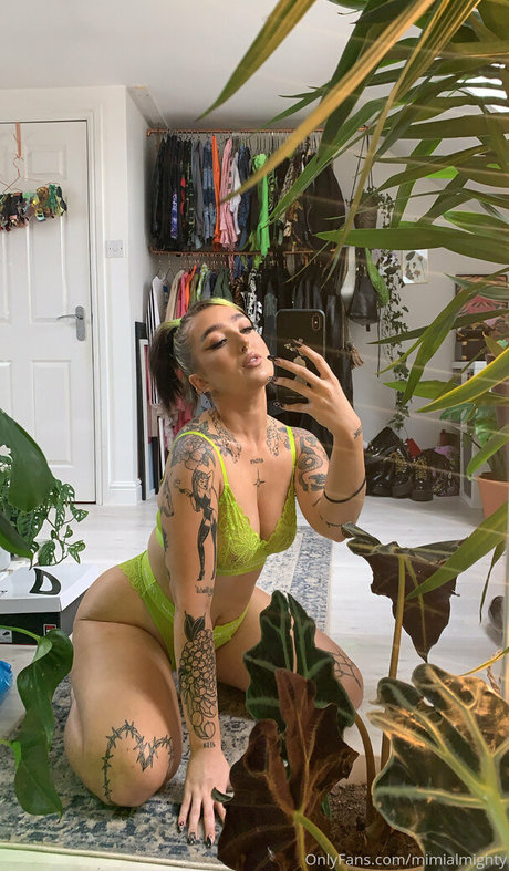 mimialmighty adult star pic