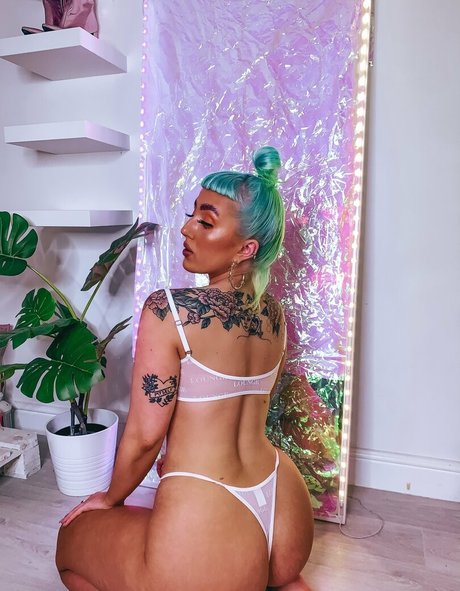 mimialmighty hd actress gallery