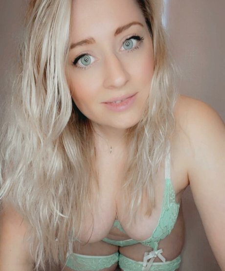 babe nude onlyfans free xxx archive