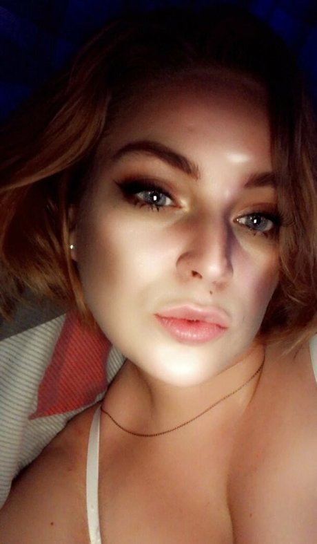 skyemoore pornstar nude galleries