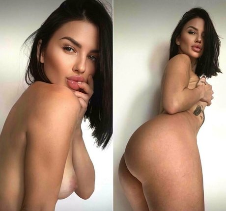 teenybabydolll porn star img