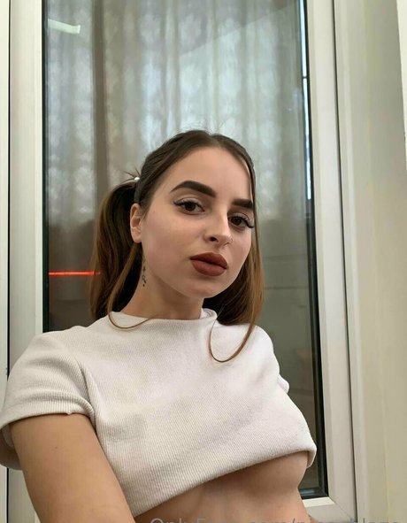 teenybabydolll nice pornstar pics