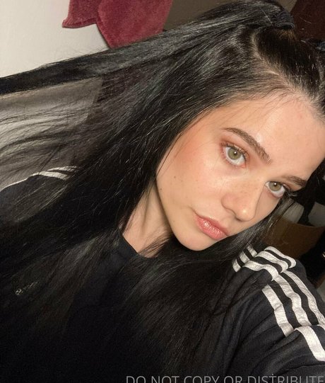 pointy tits onlyfans nudes pic