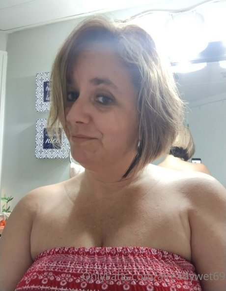 alreadywet69 pornographic actress img