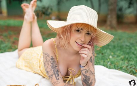 shemale masturbation onlyfans pornos pic