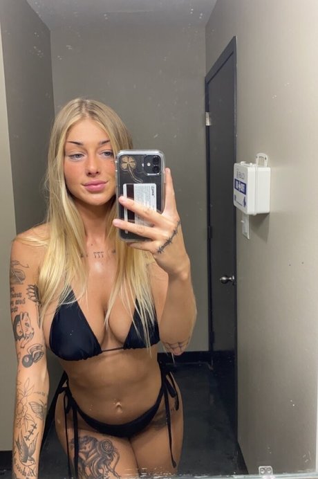 cougars onlyfans top photos