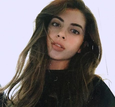 Martina Miticocchio model free photos