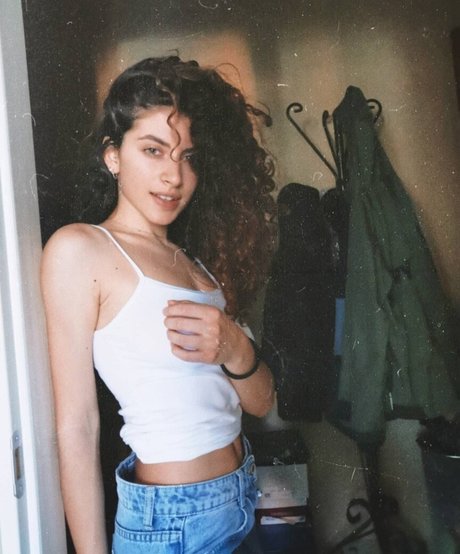 Martina Miticocchio top model pictures