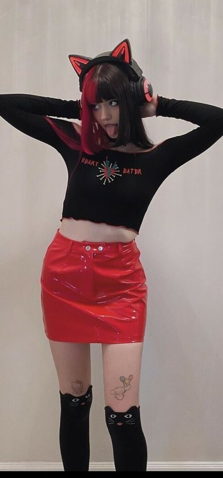 Lovecherrybella art model img