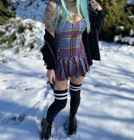 hollyhellfree pornstar beautiful gallery