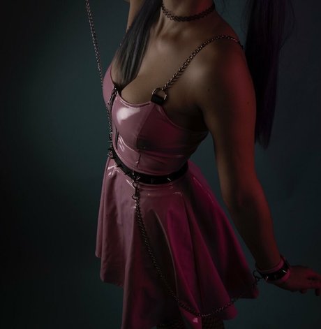 hollyhellfree Images