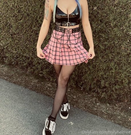 hollyhellfree beautiful star photo