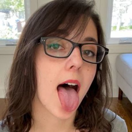 mirror onlyfans hot naked img