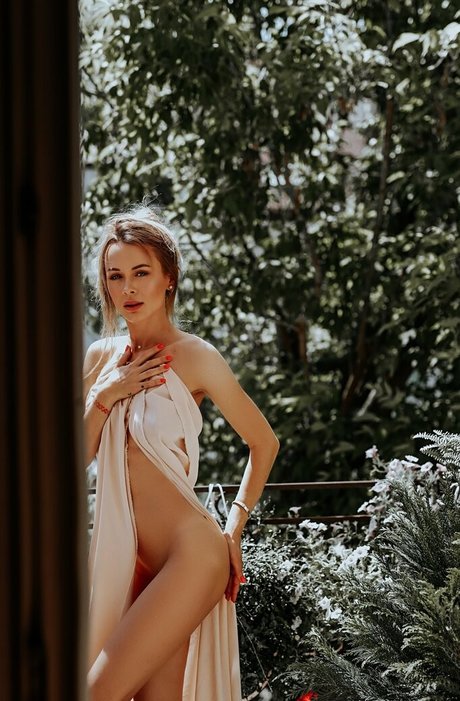 anna mommyx erotic pornstar pic