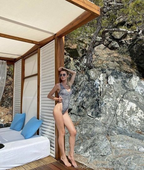 anna mommyx pornstar erotic pictures