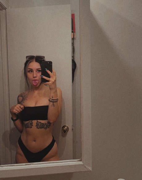 NottUrMommy exclusive actress galleries