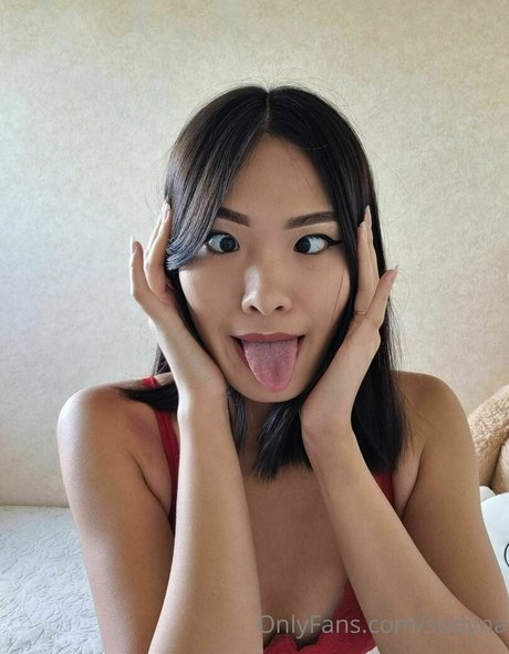 sodyna model free pics