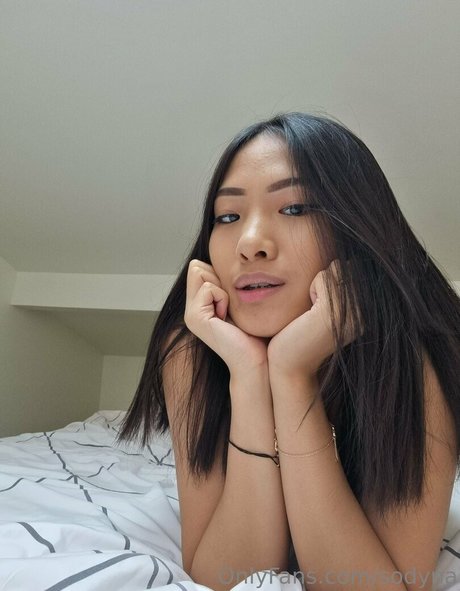 sodyna pretty pornstar photos