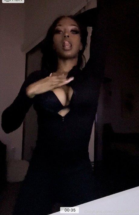 rhondap model hot images