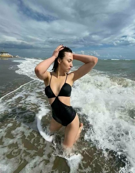 polli love03 pornstar sexy picture