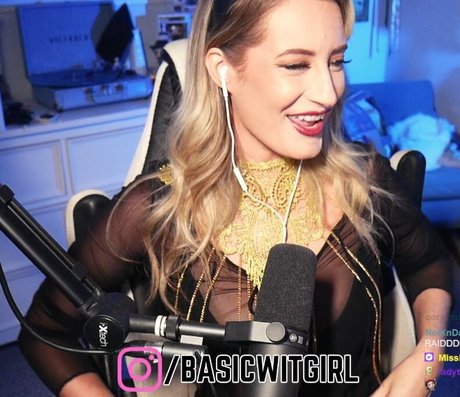 bikini ginger onlyfans hot porn picture