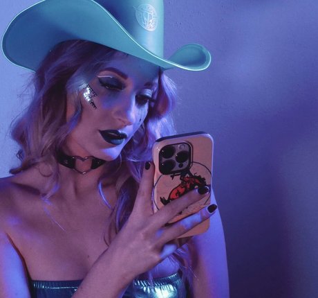 BasicWitGirl free star gallery