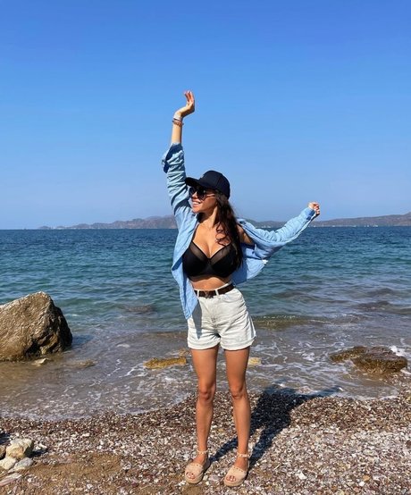 smile onlyfans free sex images