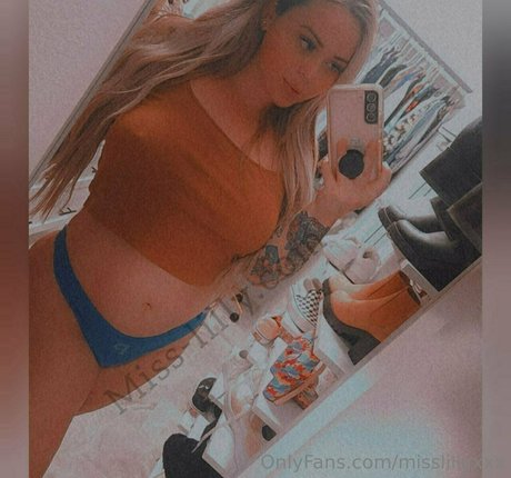 misslillyxxx model sexy gallery
