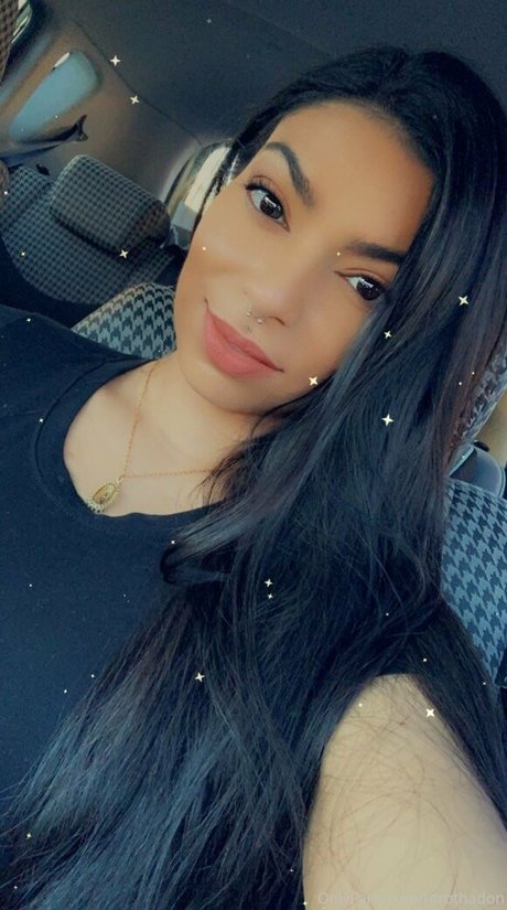 girl on girl onlyfans porn pics