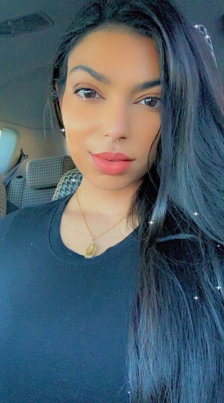 college girl onlyfans hot sexy picture