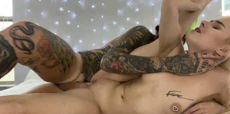 milf glasses onlyfans sex gallery