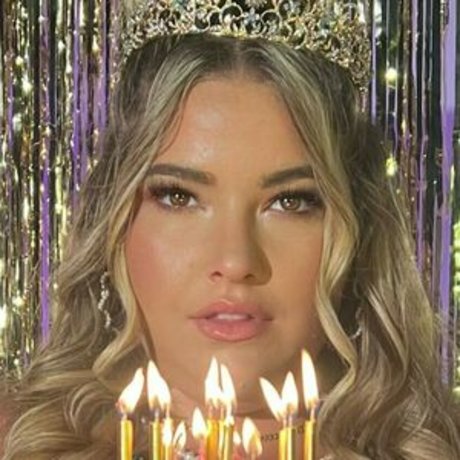 thebigbootybarbie2 model high quality pics