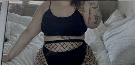 thebigbootybarbie2 erotic model photos