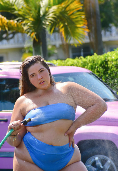 thebigbootybarbie2 naked pornstar gallery