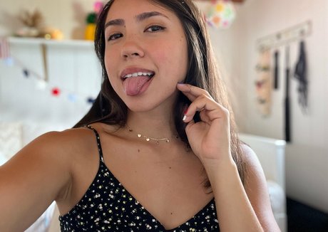 scandal onlyfans exclusive picture