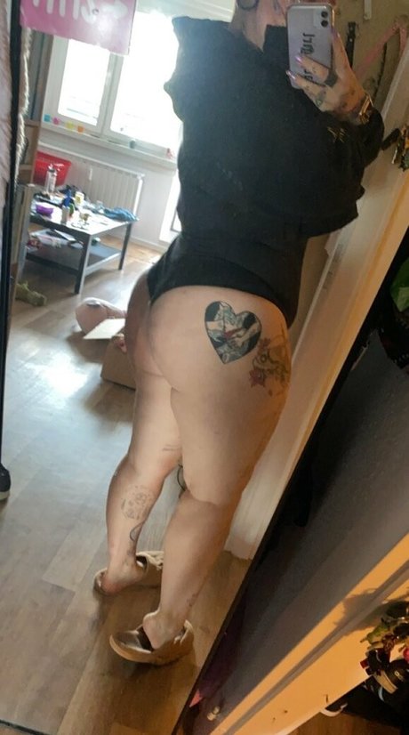 time lady bitch model exclusive img