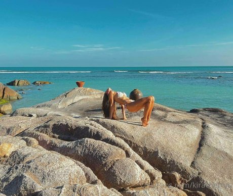 kiracherrys model perfect galleries