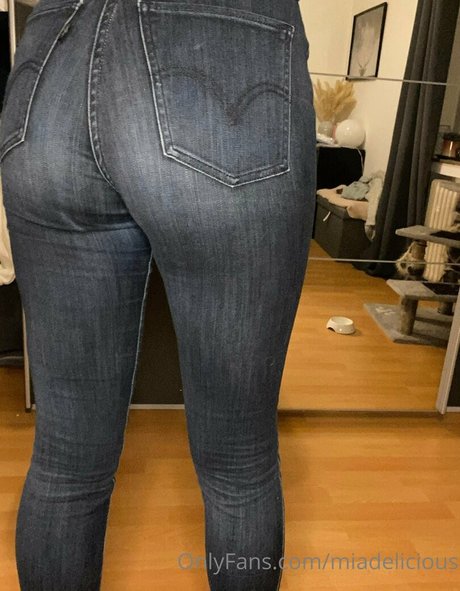 miadelicious free pornstar pictures