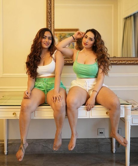 Aditi Mistry pornographic model photo