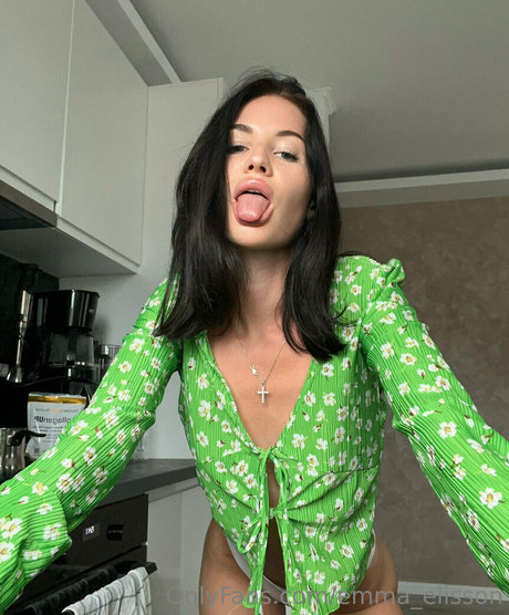 emma elisson model nude galleries