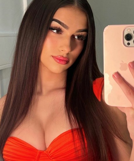 Julia Merekoulias high quality pornstar pic