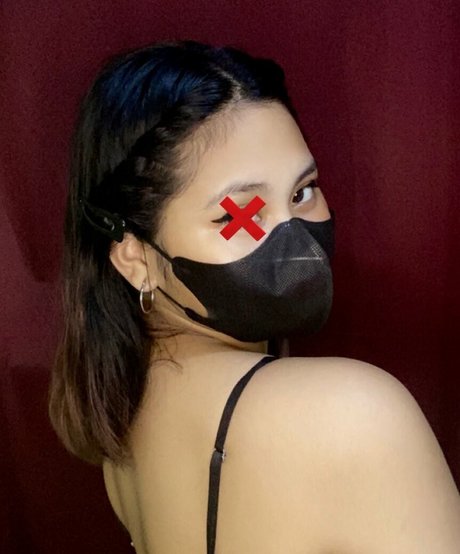 Strwbrrsh nude star images